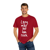 Lang May Yer Lum Reek Unisex Tee: Celebrating Scotland